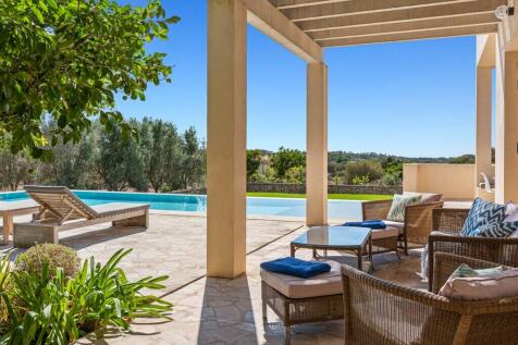 Covered Terrace.jpg