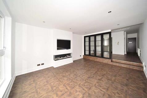 Bow Green Road, Bowdon, Altrincham photo 4