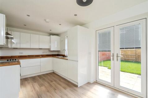 Tern Crescent, Bosham, Chichester, West Sussex, PO18 photo 4