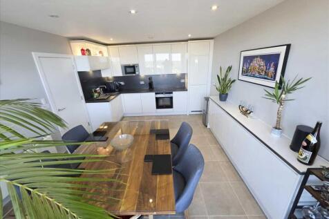 Kitchen/Ding Room