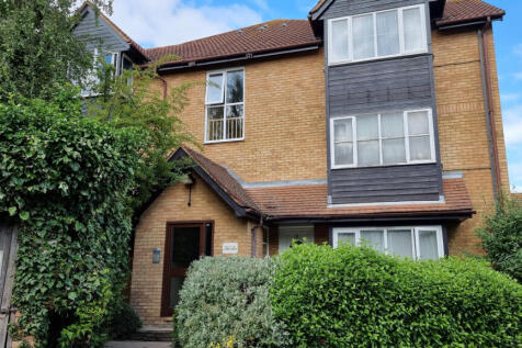 Studio Flat to rent