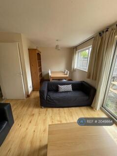 Lounge / Dining Room