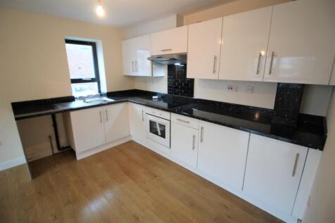 101, Walmersley Road, Bury, BL9 photo 4