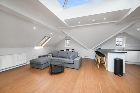 Flat 2, 23 Clemens Street, Leamington Spa photo 2