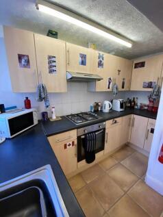 6 Bedroom Terraced in M14 6LY