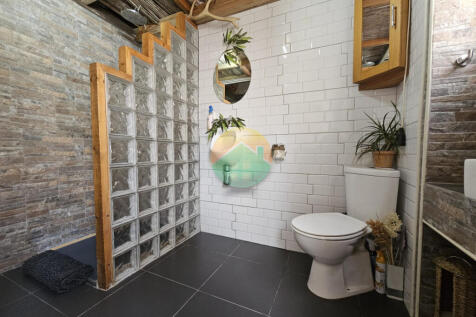 3 Bedroom Semi - Detached For Sale-PAL09-16