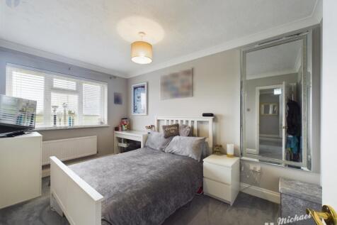 CAM03218G0-PR0104-STILL012