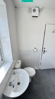 Bathroom Showing Heater