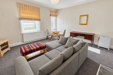 Compstall Road, Romiley, SK6 photo 4
