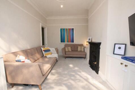 livingroomangle2