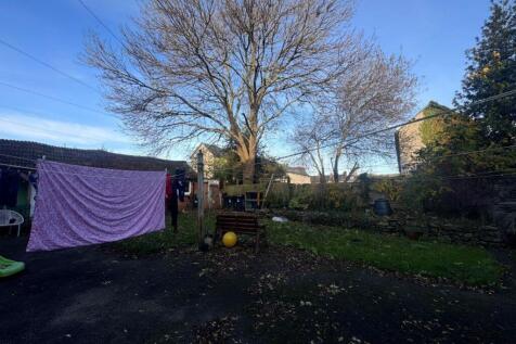 Communal rear Garden