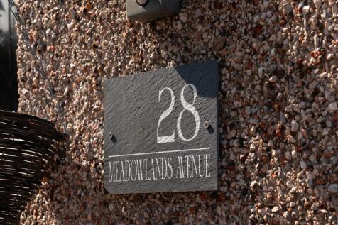 28 Meadowlands Avenue (10 of 20).jpg