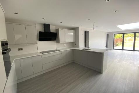 Davenham Road, Formby, L37 3NS photo 2