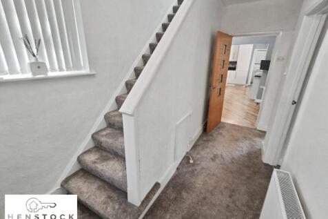 Laurel Avenue, Chadderton, Oldham, OL9 photo 3