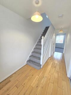 Jenner Drive, Stockton-On-Tees, Cleveland, TS19 photo 4