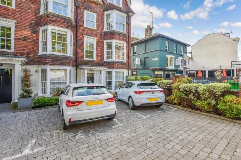 Driveway/Parking