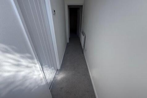 Hallway.jpg