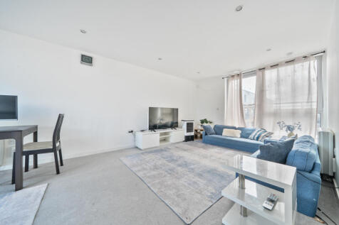 1317243-8-685ec4c...