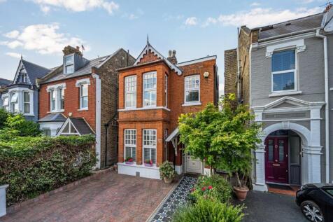 118 Wellesley Road-2.jpg