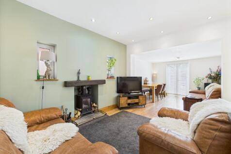 Open Plan Living/Kitchen