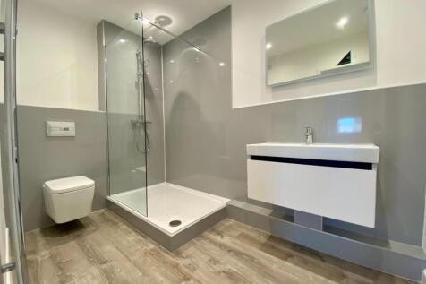 Bathroom.jpeg