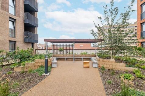 one-maidenhead-co...