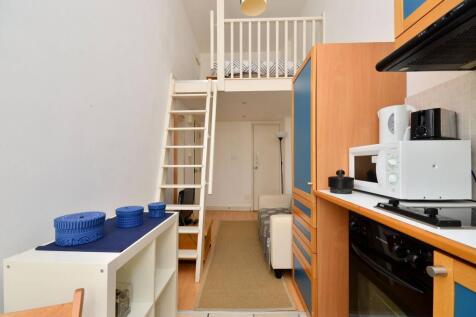 Studio to rent