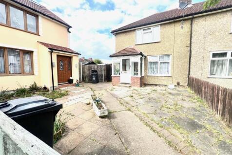 Dagenham, RM9 - property photo