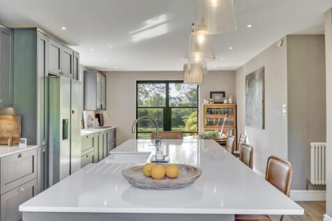 Homefield House-37.jpg