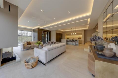 The Farmhouse Lounge Alt 2