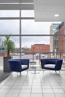 Office to rent Image 6