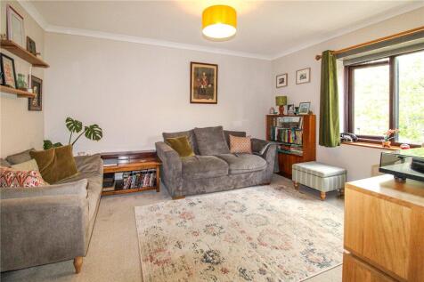 Dining/Kitchen