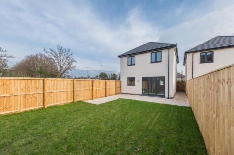 94 and 96 Pipers Lane-035.jpg