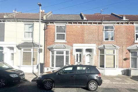 2 Bedroom Terraced in PO4 8EU