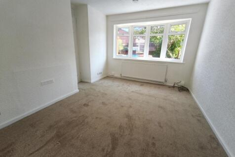 Elgin Close, Wigan, WN2 photo 4