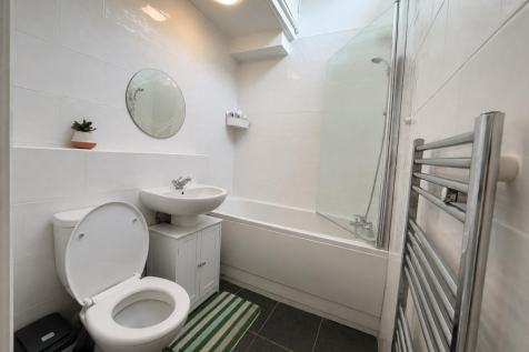 bathroom.png