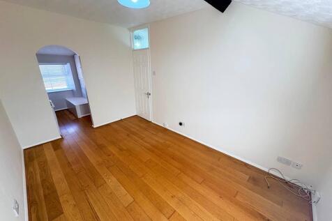 Berrells Court, Olney photo 4
