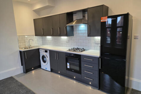 En Suite Room for professional  sharers - Only th