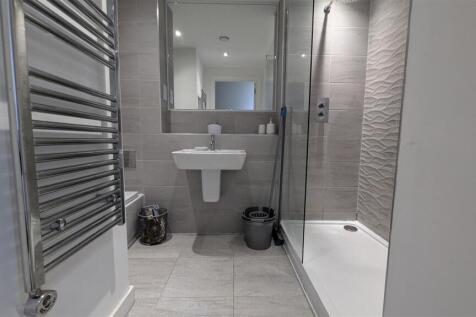 PXL_20250305_181138295