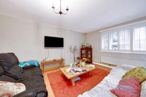 London, SW8 - property photo