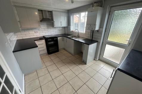 Wyggeston Street, Staffordshire, Burton upon Trent, DE13 photo 4