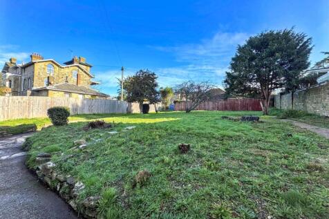 GARDEN.jpg