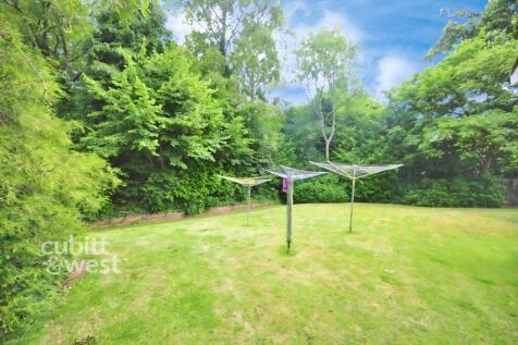 Tadworth Street Tadworth KT20 photo 4