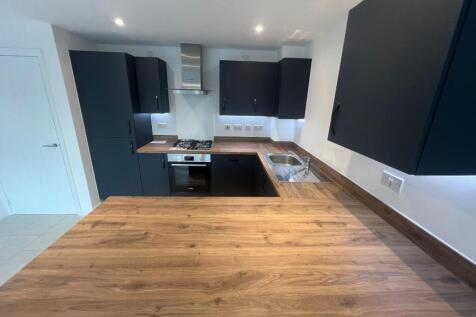 Banbury Drive, Peterborough photo 5