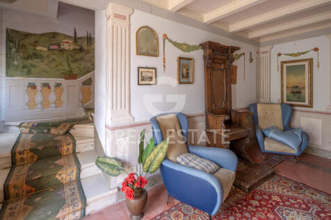Interno