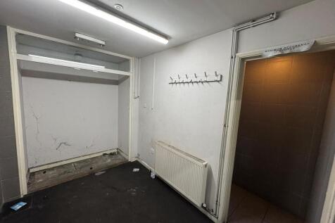 Distribution Warehouse for sale Image 11