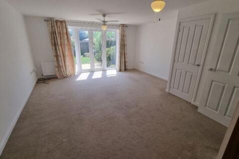Charlesby Drive, Watchfield photo 3