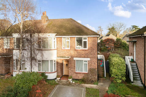 Weybridge, KT13 - property photo