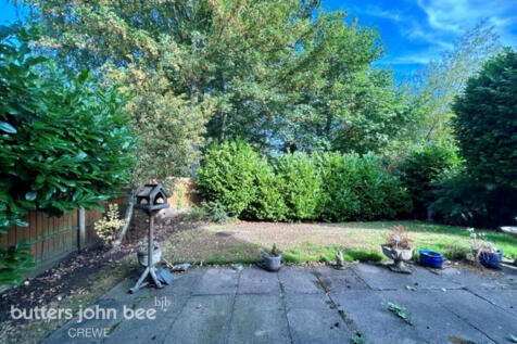 Bentley Drive, CREWE photo 4