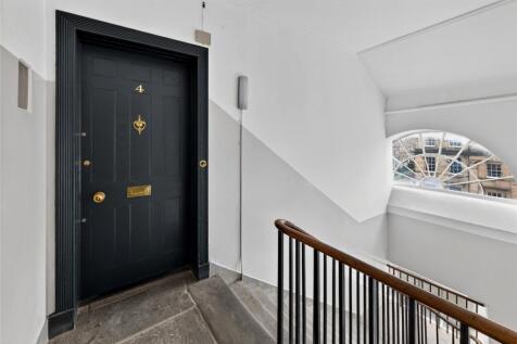 4 Great King Street